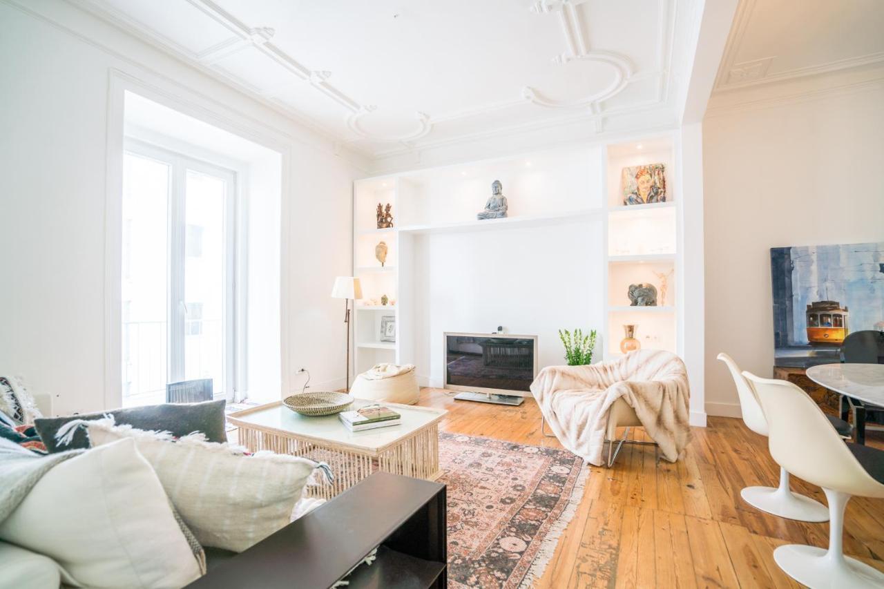 Estrela Neoclassical Apt- River View Apartment Lissabon